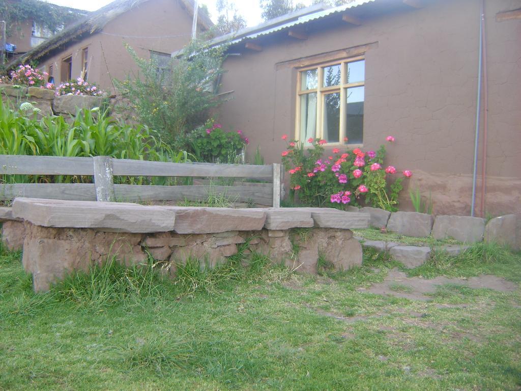 Hospedaje Y Restaurante Saywa Llachon Exterior photo